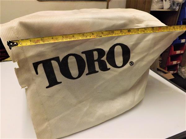 grass-bag-toro-26635b-22in-length-x-14in-height